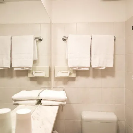 Apart-hotel Antares