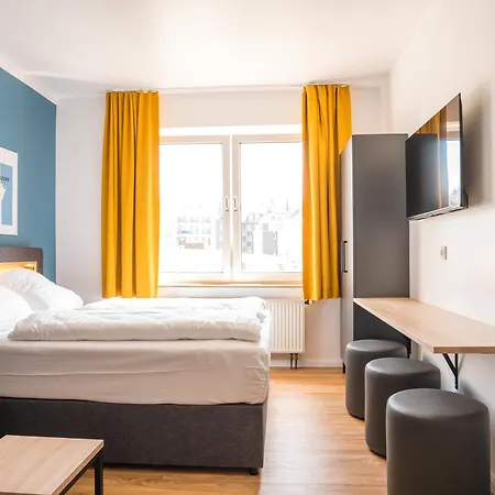 Antares Aparthotel *