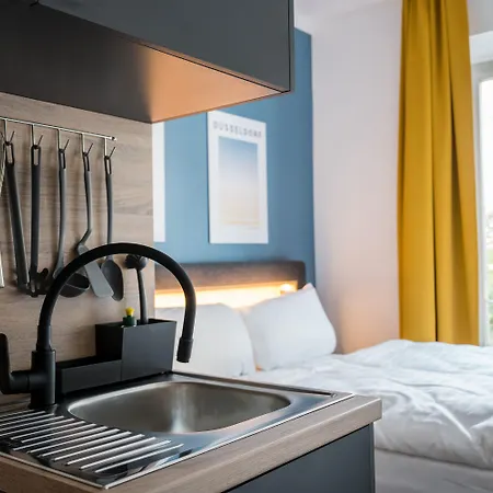 Antares Aparthotel 3*
